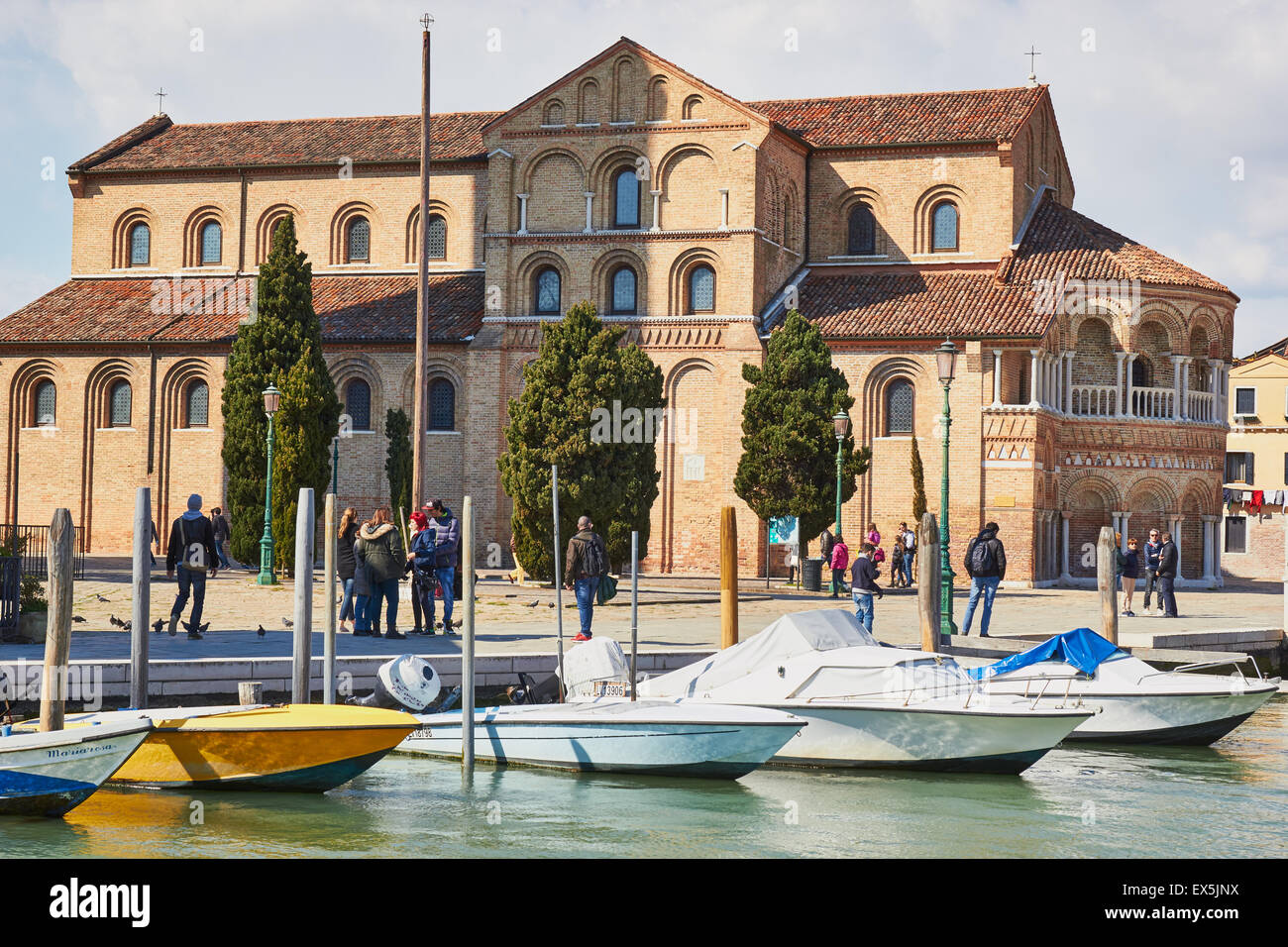 L'église byzantine de Santa Maria et San Donato Murano lagune de Venise Vénétie Italie Europe Banque D'Images