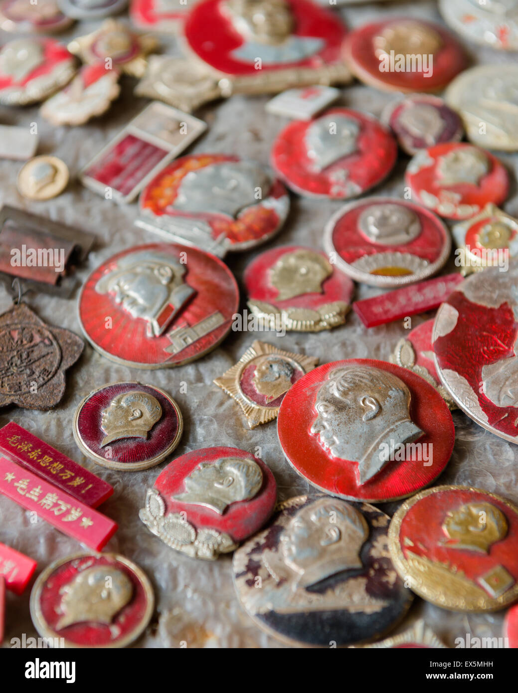 Collection d'insignes de la Chine de Mao Banque D'Images