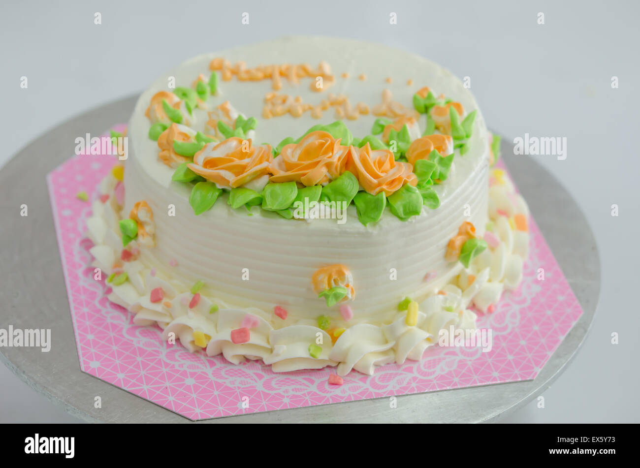 Birthday Cake Orange Flowers Green Banque D Image Et Photos Alamy