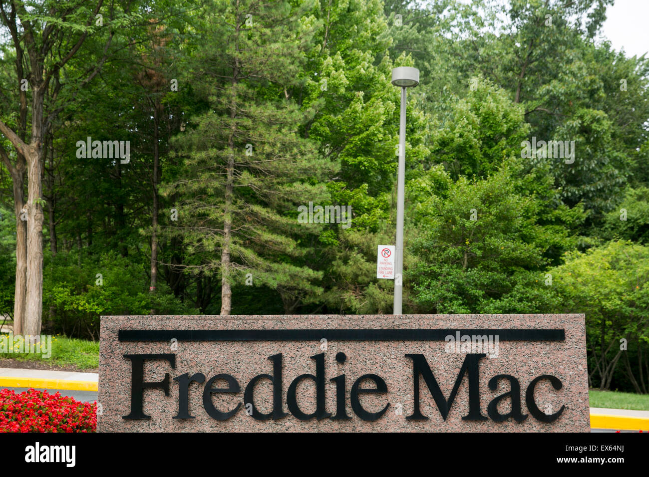 Un logo affiche à l'extérieur du siège de la Federal Home Loan Mortgage Corporation (FHLMC), connu sous le nom de Freddie Mac, dans la région de Tysons C Banque D'Images