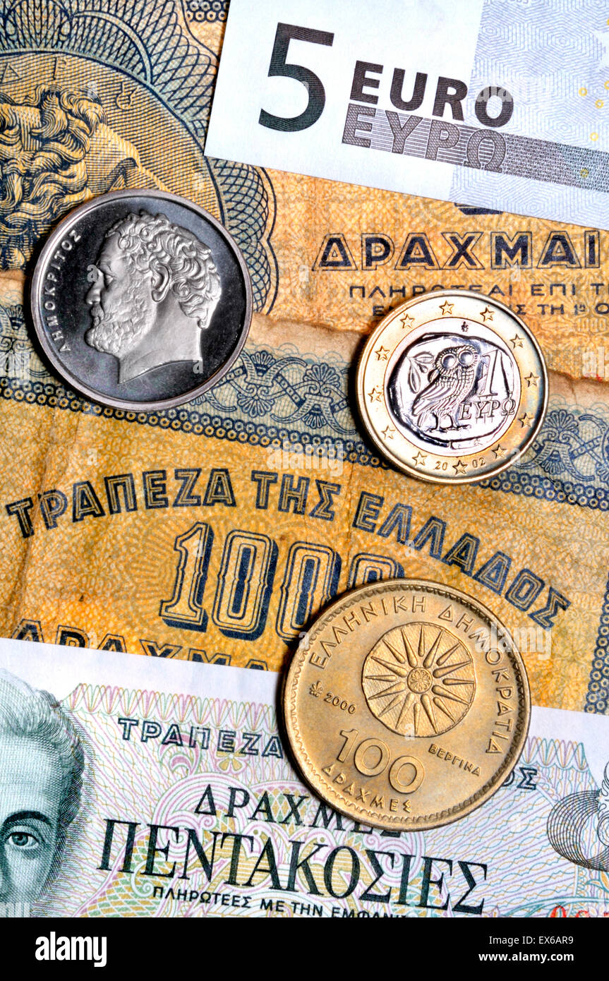 Monnaie grecque de différentes périodes - notes de 1941 et 1983 Banque D'Images