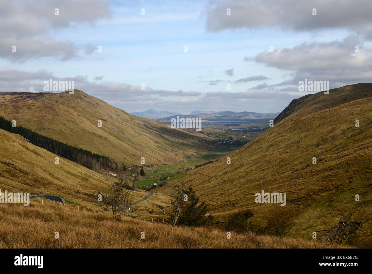Donegal Ardara scenery paysage pittoresque tourisme donnent sur RM vue Irlande Banque D'Images