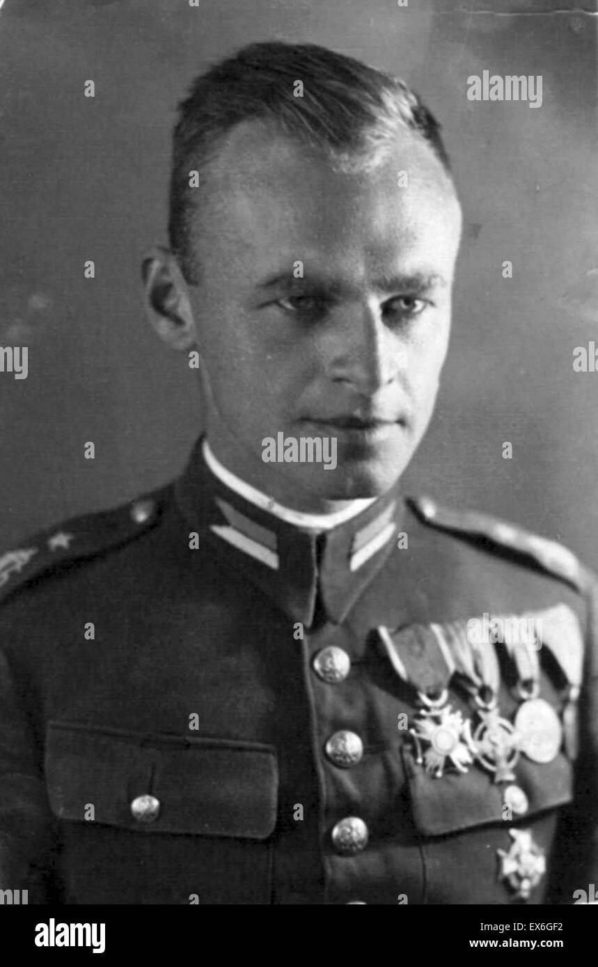 Photographie de Witold Pilecki (1901-1948) un soldat polonais au cours de la Deuxième République polonaise et fondateur de l'armée polonaise Secret groupe de résistance en Pologne occupée par les Nazis. Datée 1940 Banque D'Images