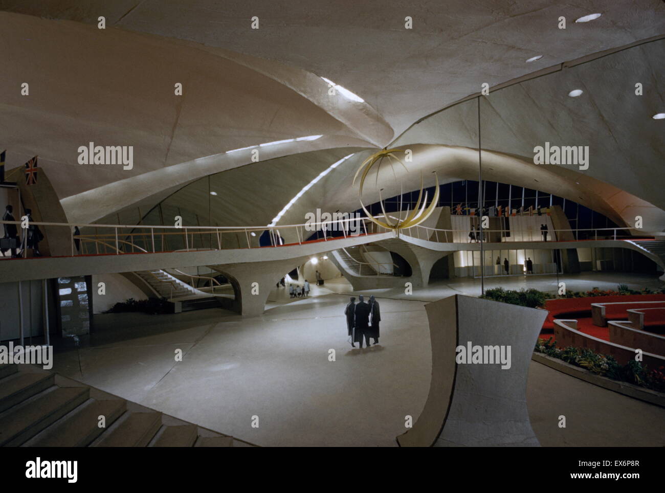 Trans World Airlines Terminal, John F. Kennedy (Manau) à l'origine, l'Aéroport de New York, New York, 1956-62. Intérieur : Conçu par l'architecte Eero Saarinen, Nouvelle Zélande 1990-1994 Banque D'Images