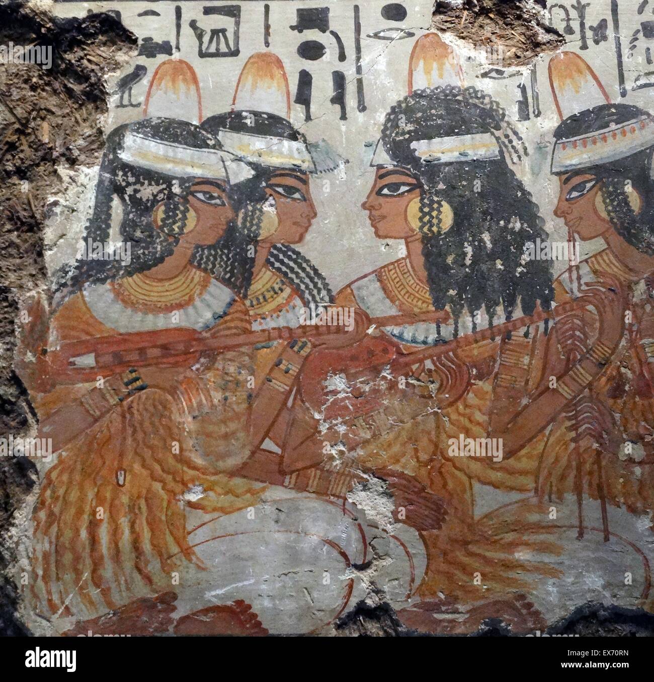 Des musiciens de haut deux registres de la scène du banquet. À partir de la xviiième dynastie, le tombeau de Nebamun, 1350-1370 BC. Banque D'Images