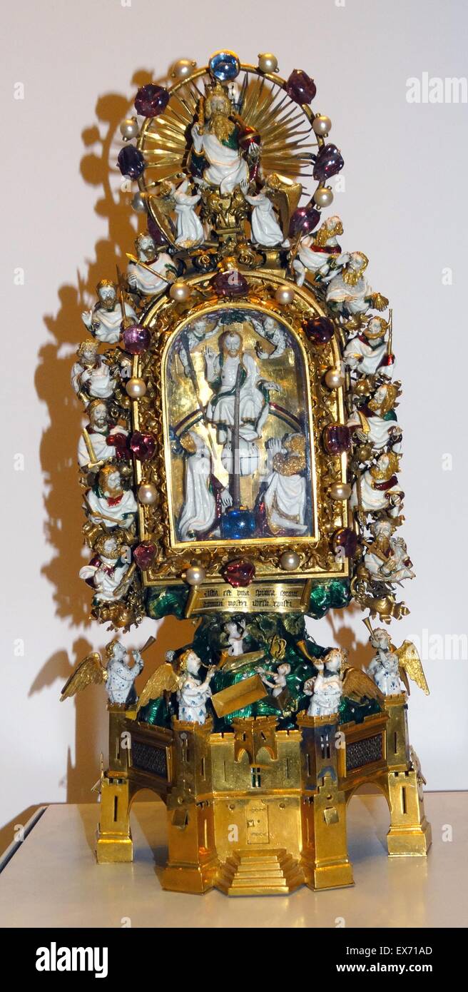 Le reliquaire de saint Thom, (contenant à une relique religieuse) a été fait pour contenir un Thom, apparemment de la Couronne d'épines, qui a été placé sur la tête du Christ avant la Crucifixion. Les emblèmes héraldiques des plaques émaillées dans la base montrent que c'était fait pour Jean, Banque D'Images
