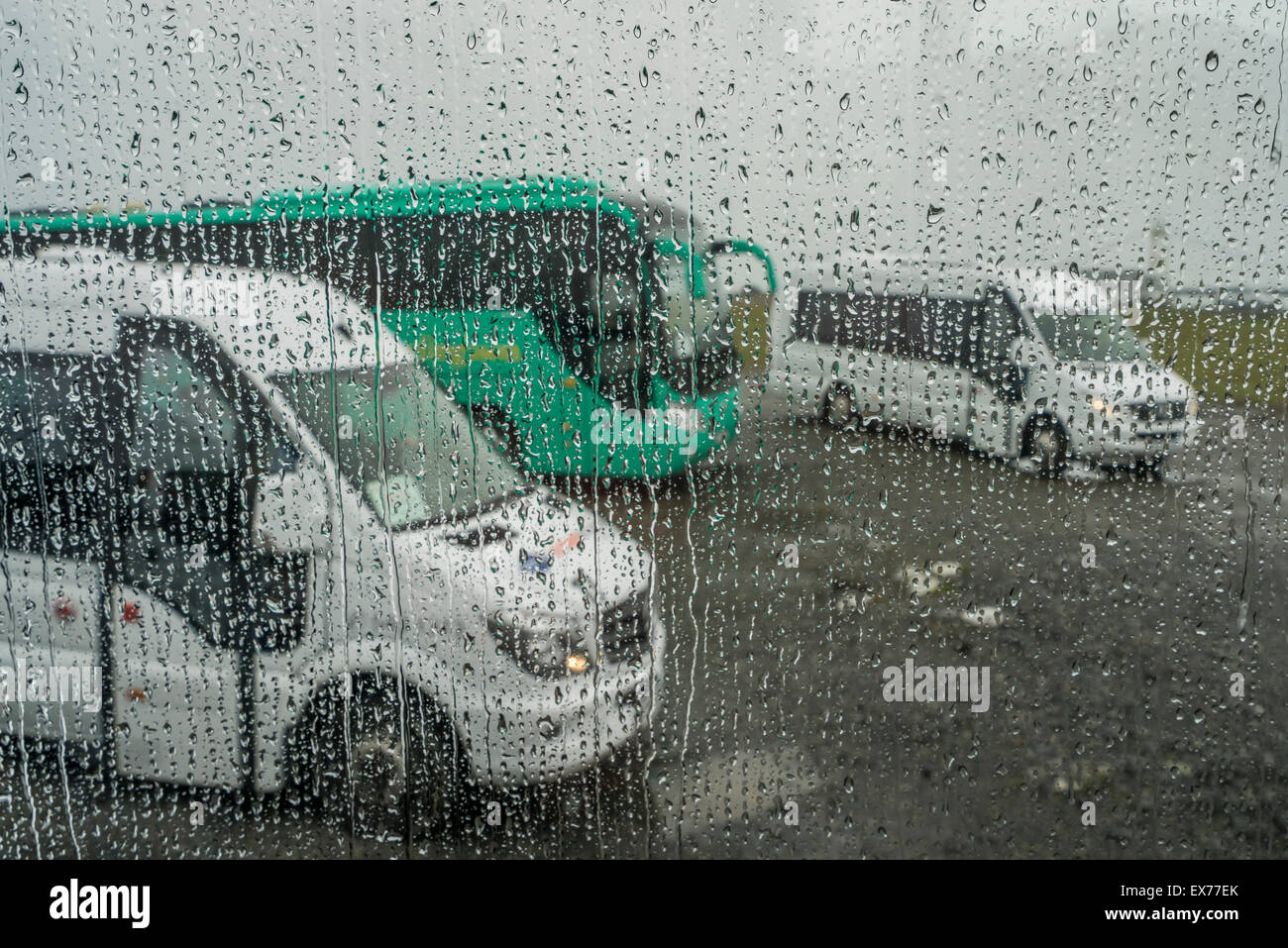 Jour de pluie, gouttes d'eau sur les fenêtres, l'Islande Banque D'Images