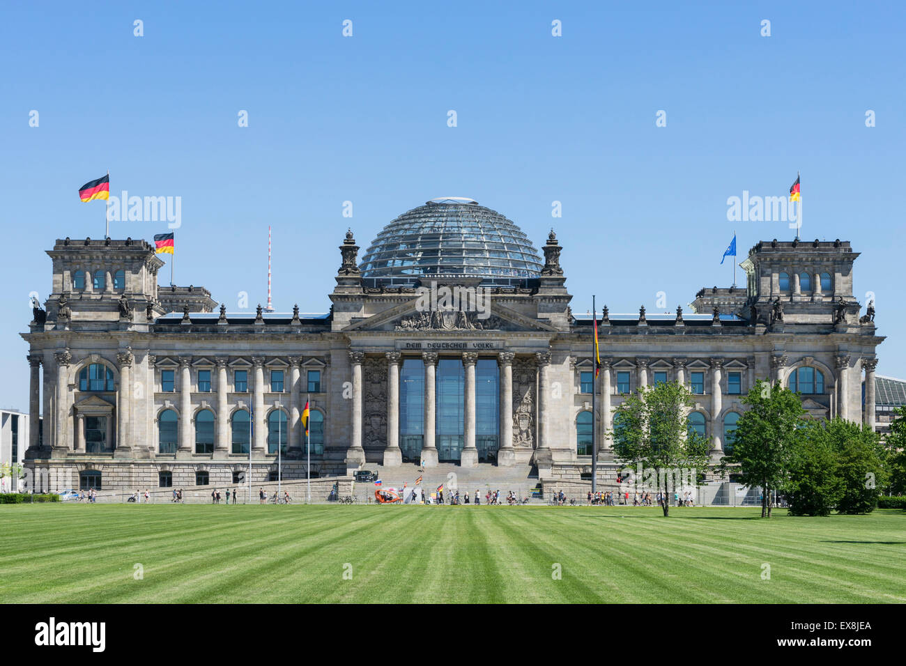 Le bâtiment du parlement allemand Reichstag à Berlin Allemagne Banque D'Images