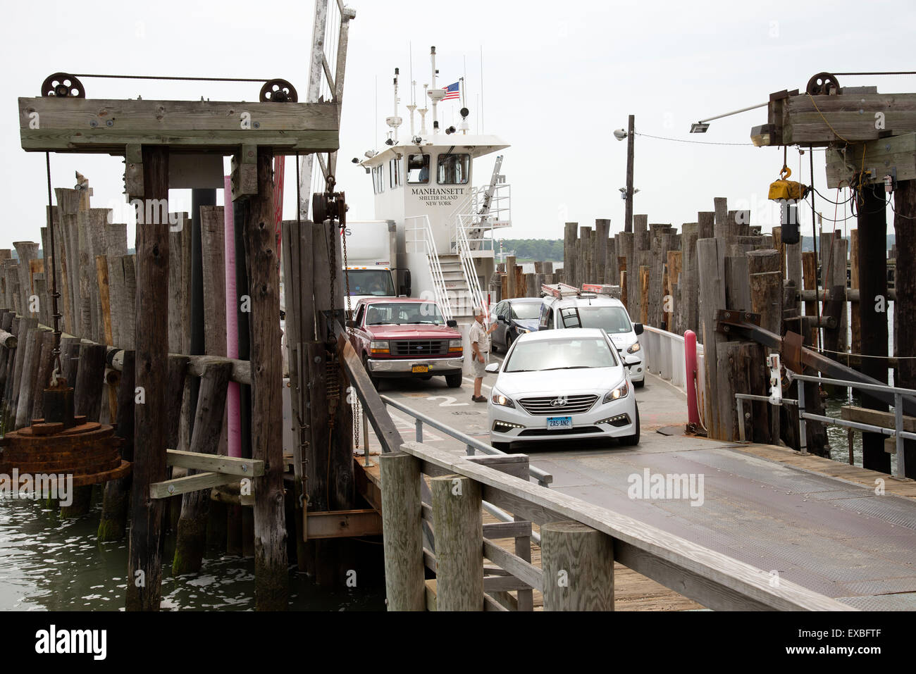 L'île Shelter roll on roll off ferry dans le port de Long Island Greenport USA Banque D'Images
