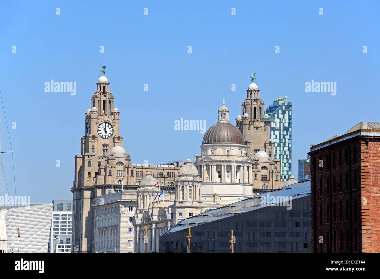 Les trois grâces composé du Liver Building, Port of Liverpool Building et la Cunard Building, Liverpool, Angleterre. Banque D'Images
