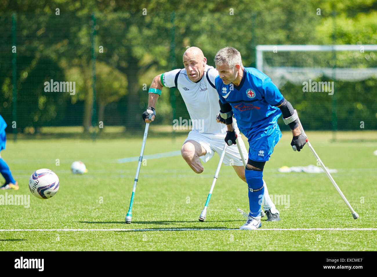 Journée des fondateurs de Takeda à Bisham Abbey à Bisham dans le comté anglais du Berkshire. L'équipe de football amputé GB/Irlande désactiver Banque D'Images