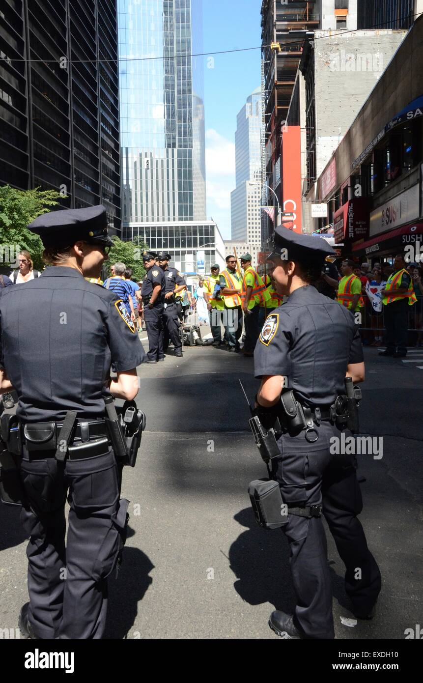 Flics nypd Banque de photographies et d’images à haute résolution - Alamy