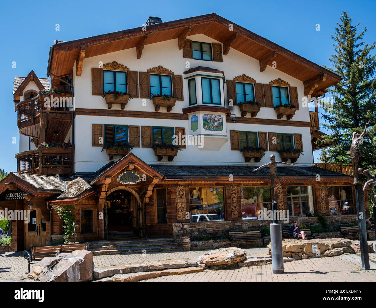 Bâtiment dans un style bavarois, la ville de Vail, Colorado, USA, Amérique du Nord, États-Unis Banque D'Images