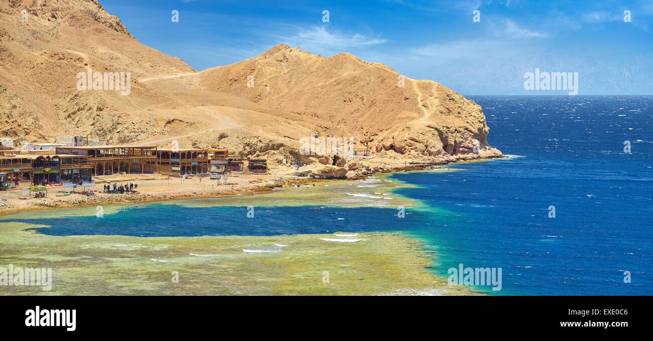 Blue Hole, Dahab, Mer Rouge, Egypte Banque D'Images