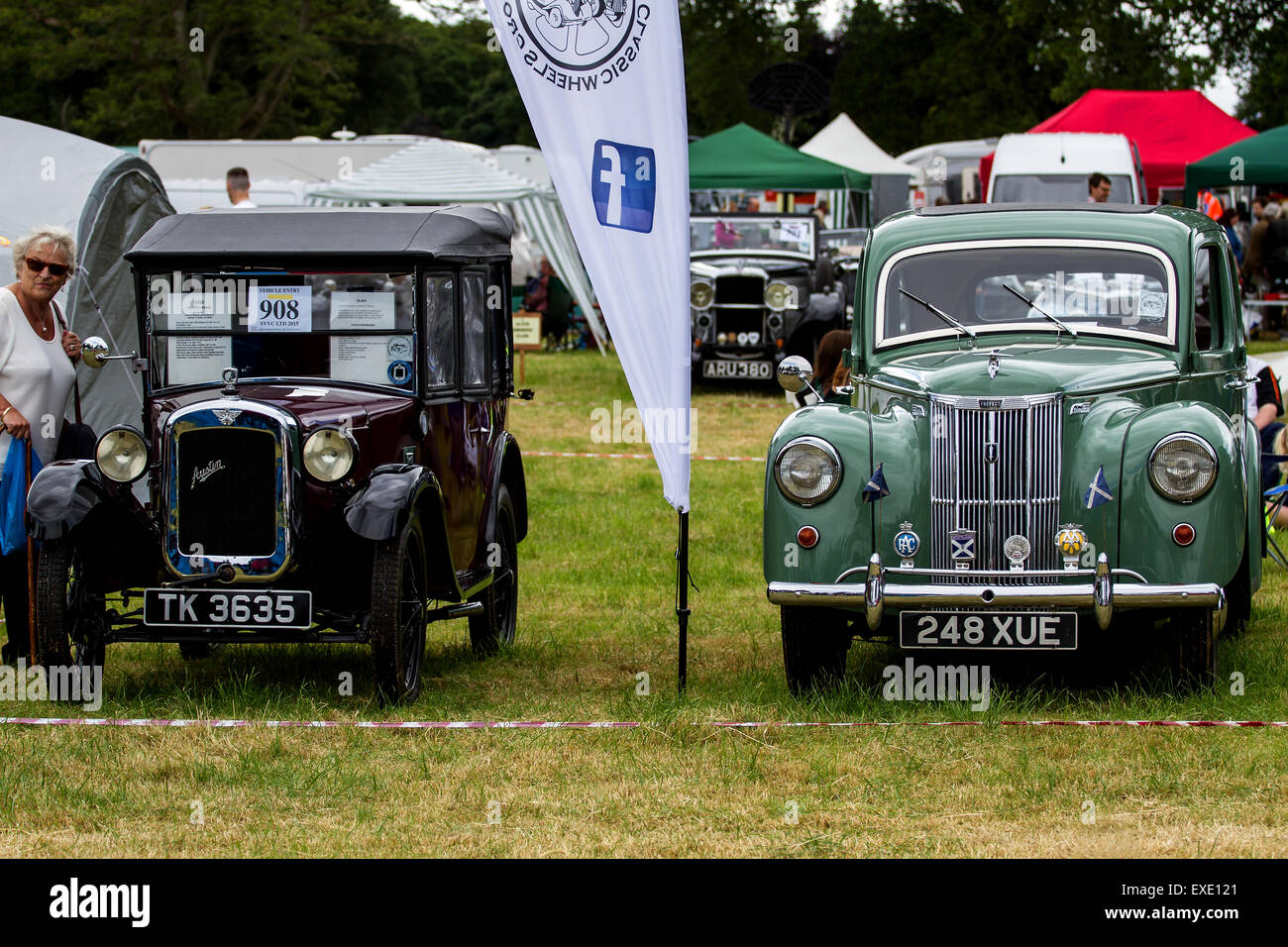 L'Écosse Glamis, Royaume-Uni. 12h, juillet 2015. 1934 Austin 7 dans le 41e spectacle Transport écossais s'est tenue au Château de Glamis sont exposées des voitures anciennes à partir de 1890-1975. Credit : Dundee Photographics/Alamy Live News Banque D'Images