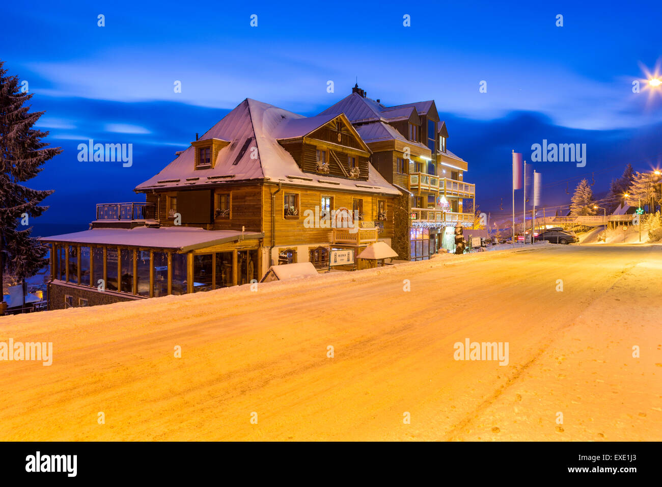 Zieleniec, le plus grand domaine skiable de La Vallée de Klodzko (un des plus grands dans les Sudètes), montagnes Orlicke, District de Dusz Banque D'Images