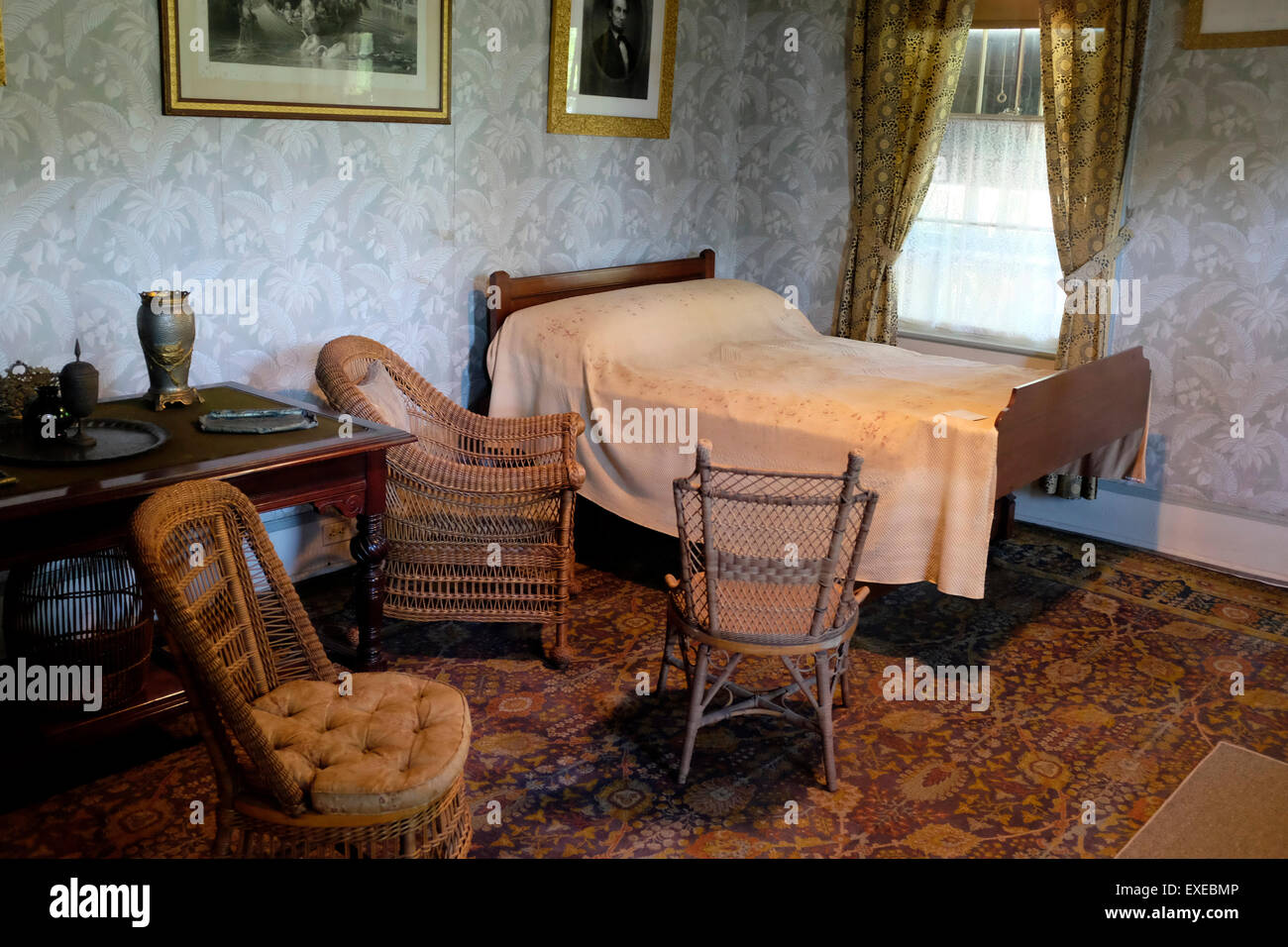 La chambre à coucher et le lit dans lequel le général Grant est mort en 1885, à Grant's Cottage, Mount McGregor, New York Banque D'Images