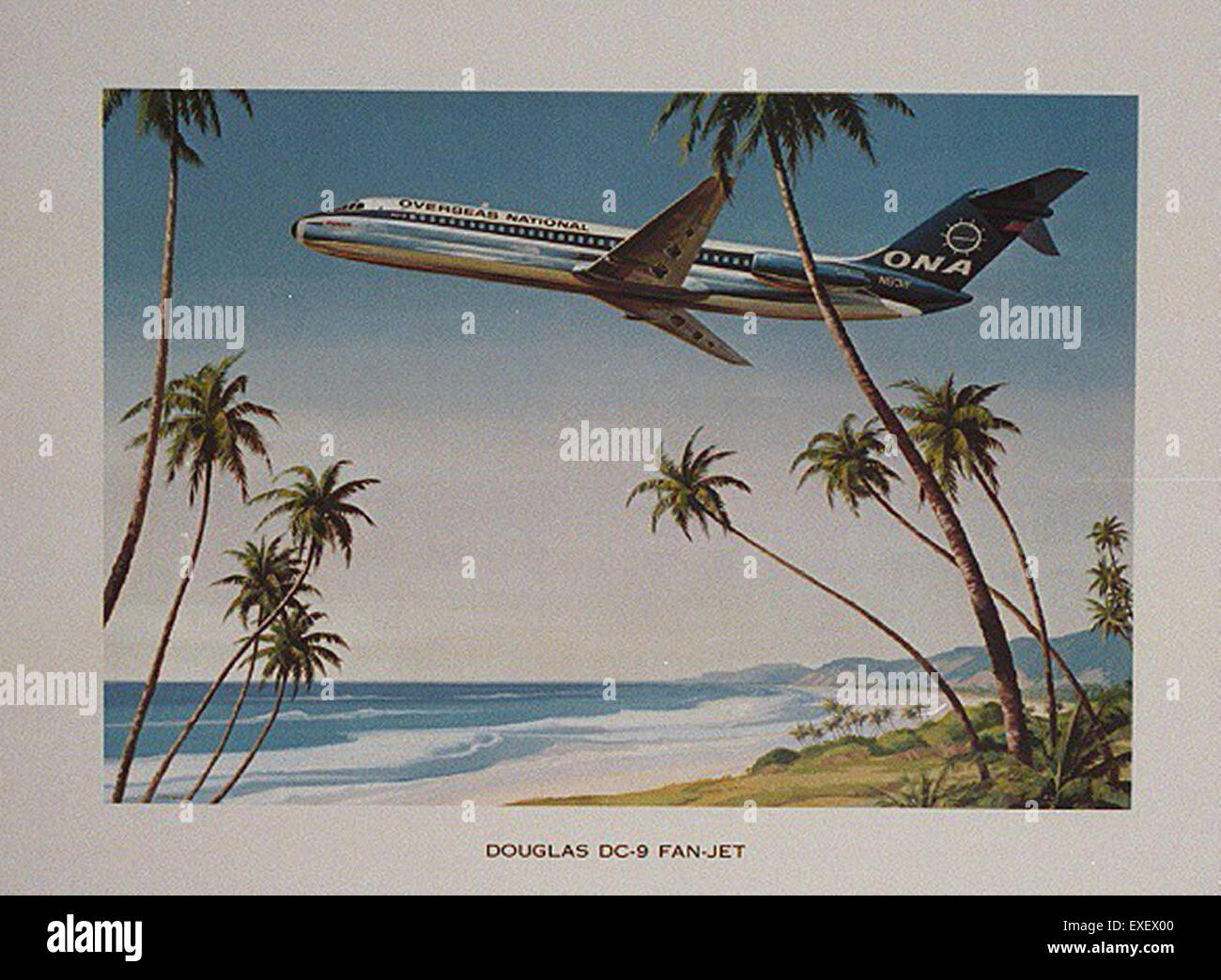 Cette affiche présente le Douglas DC-9, un avion de ligne bimoteur à courte et moyenne portée utilisé par les compagnies aériennes du monde entier. L'avion a été largement utilisé dans les années 1960 et 1970, connu pour son efficacité et sa durabilité. Banque D'Images Cette affiche présente le Douglas DC-9, un avion de ligne bimoteur à courte et moyenne portée utilisé par les compagnies aériennes du monde entier. L'avion a été largement utilisé dans les années 1960 et 1970, connu pour son efficacité et sa durabilité. Banque D'Images