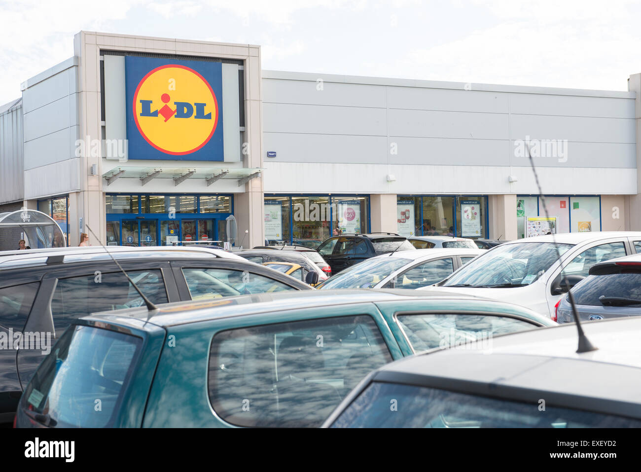 Lidl supermarché à Borehamwood Shopping Centre Banque D'Images