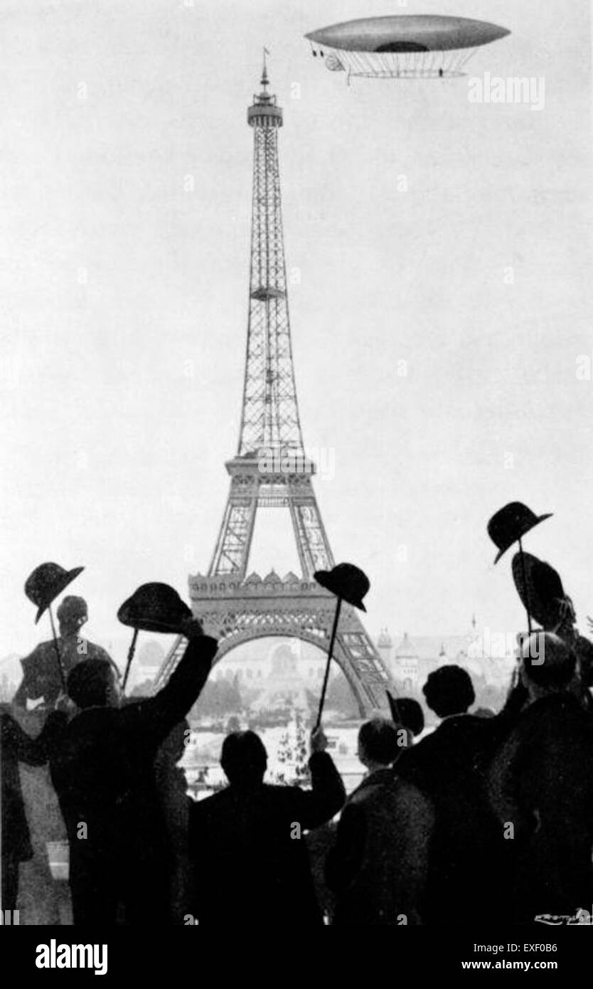 Une photographie historique montrant le pionnier de l'aviation brésilien Alberto Santos-Dumont survolant son dirigeable (zeppelin) devant la Tour Eiffel à Paris, un moment des débuts de l'histoire de l'aviation. Banque D'Images