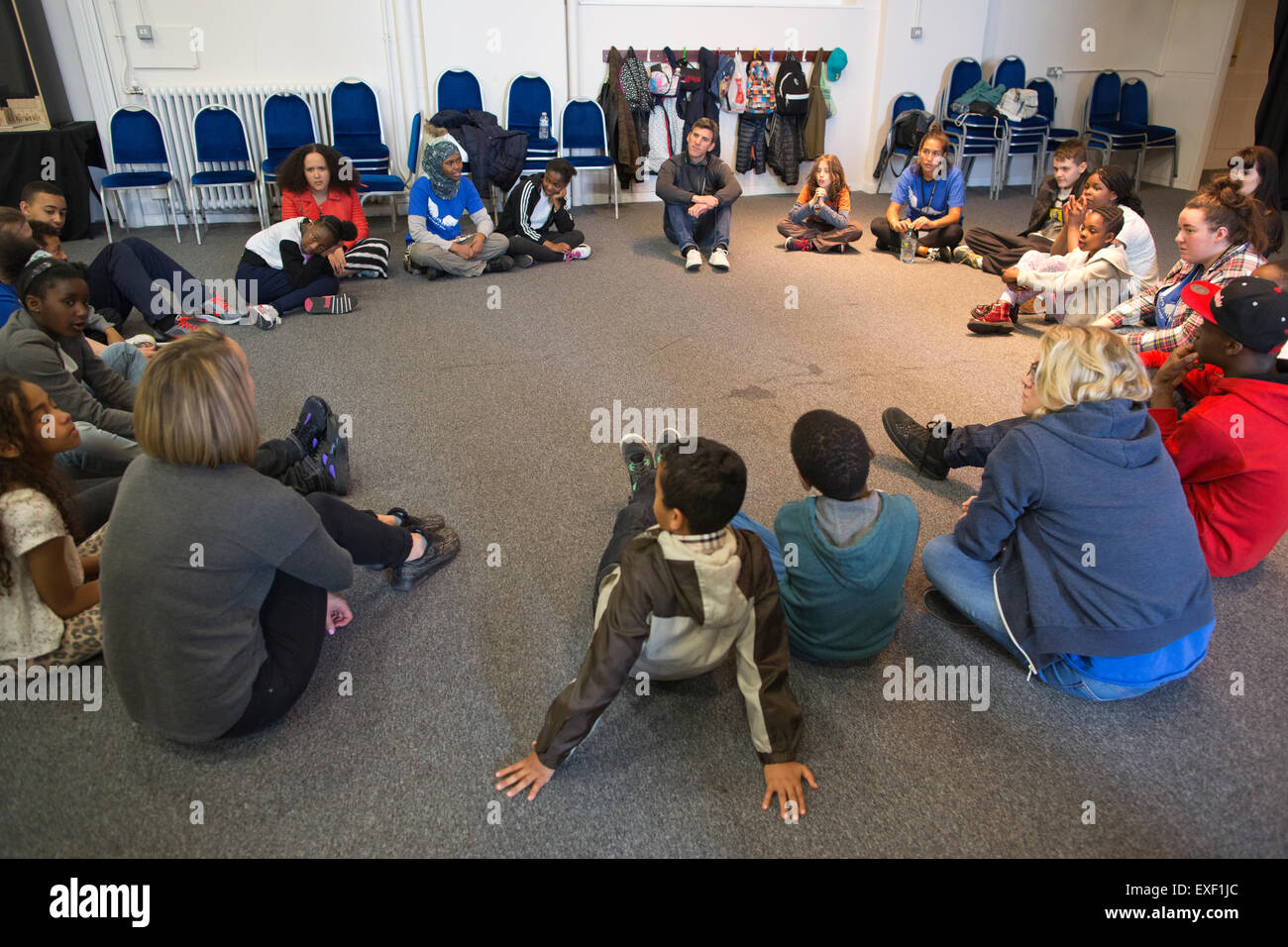 Les participants à l'Alexandra Palace de l'exposition commémorative du centenaire de la Première Guerre mondiale sur le front intérieur, UK Banque D'Images