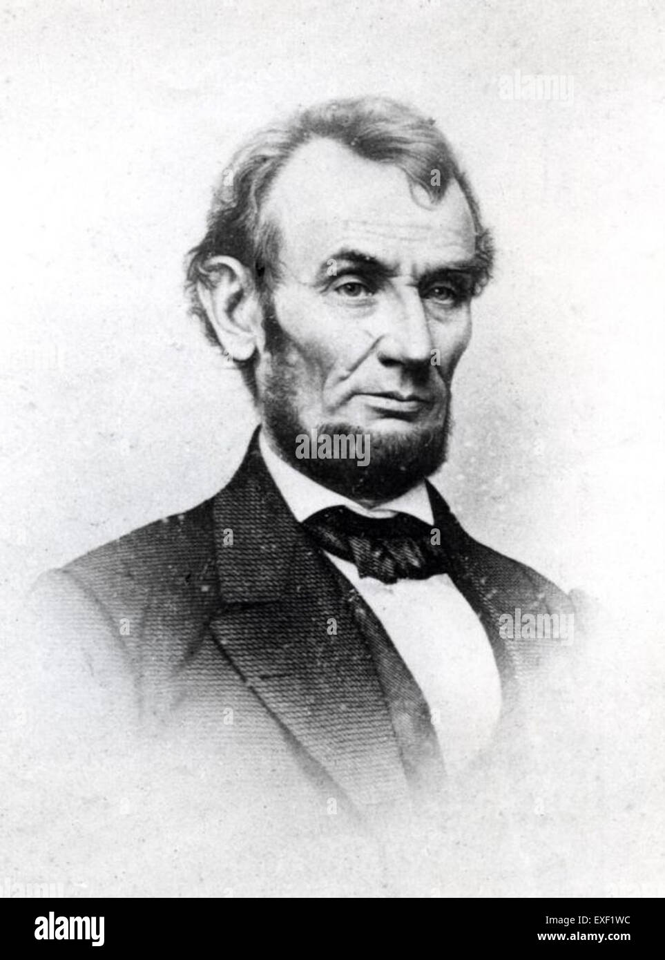 Ce portrait historique d'Abraham Lincoln capture la ressemblance du 16e président des États-Unis. Connu pour son leadership pendant la guerre de Sécession et son rôle dans l'abolition de l'esclavage, Lincoln reste l'une des figures les plus importantes de l'histoire américaine. Banque D'Images