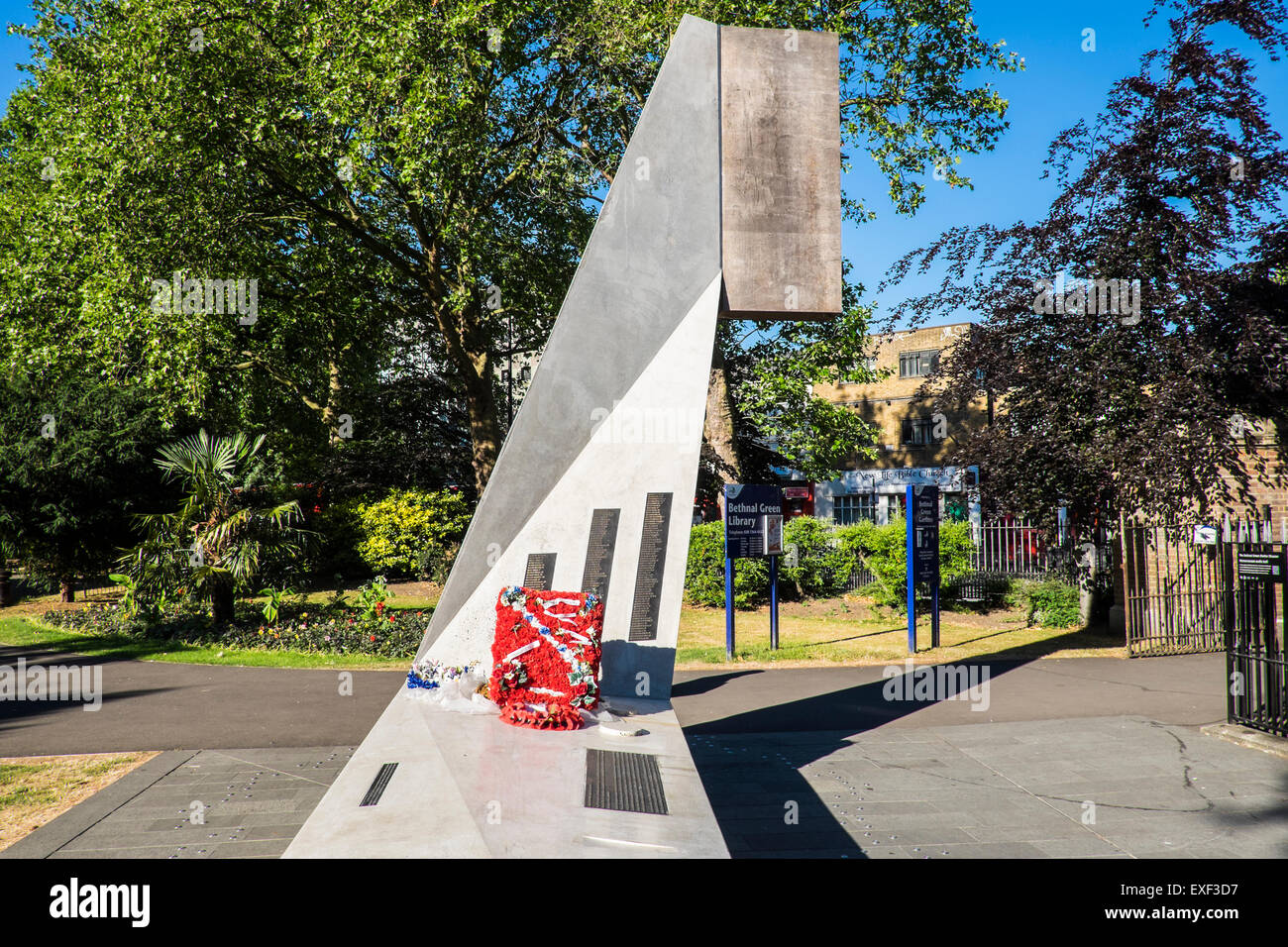 La station de métro Bethnal Green memorial catastrophe quartier de Tower Hamlets de Londres, Angleterre, Royaume-Uni Banque D'Images