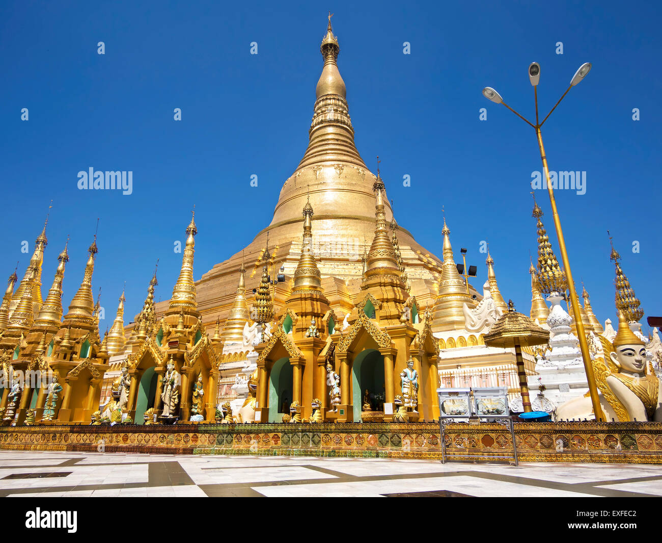 Pagode Shwedagon à Yangon, Myanmar (Birmanie). Banque D'Images
