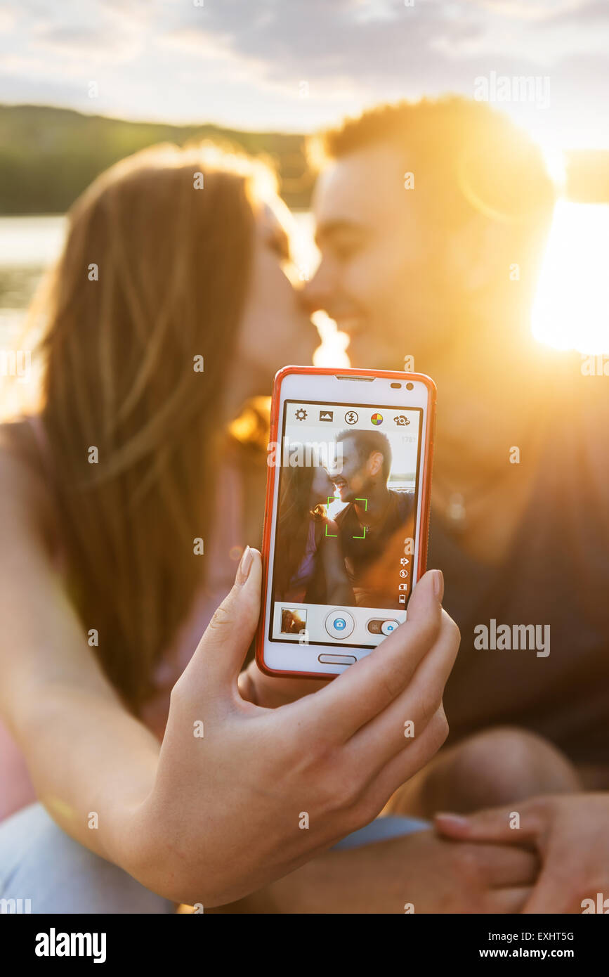 Couple in love, près photo selfies Banque D'Images