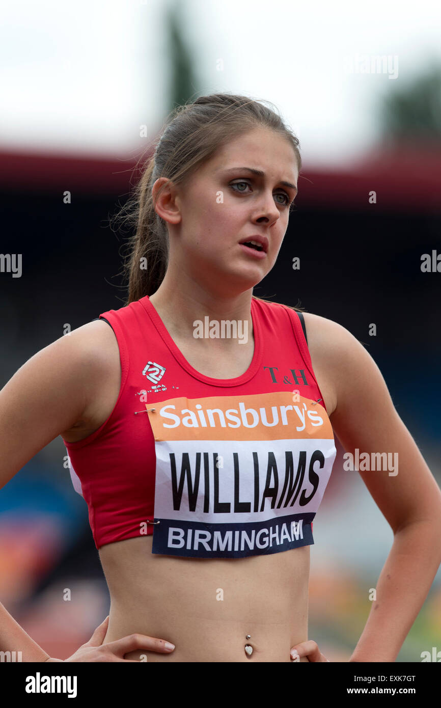 Stephanie Williams Women's 400m haies, 4 Chaleur 2014 Championnats britanniques Sainsbury's Alexander Stadium Birmingham UK Banque D'Images