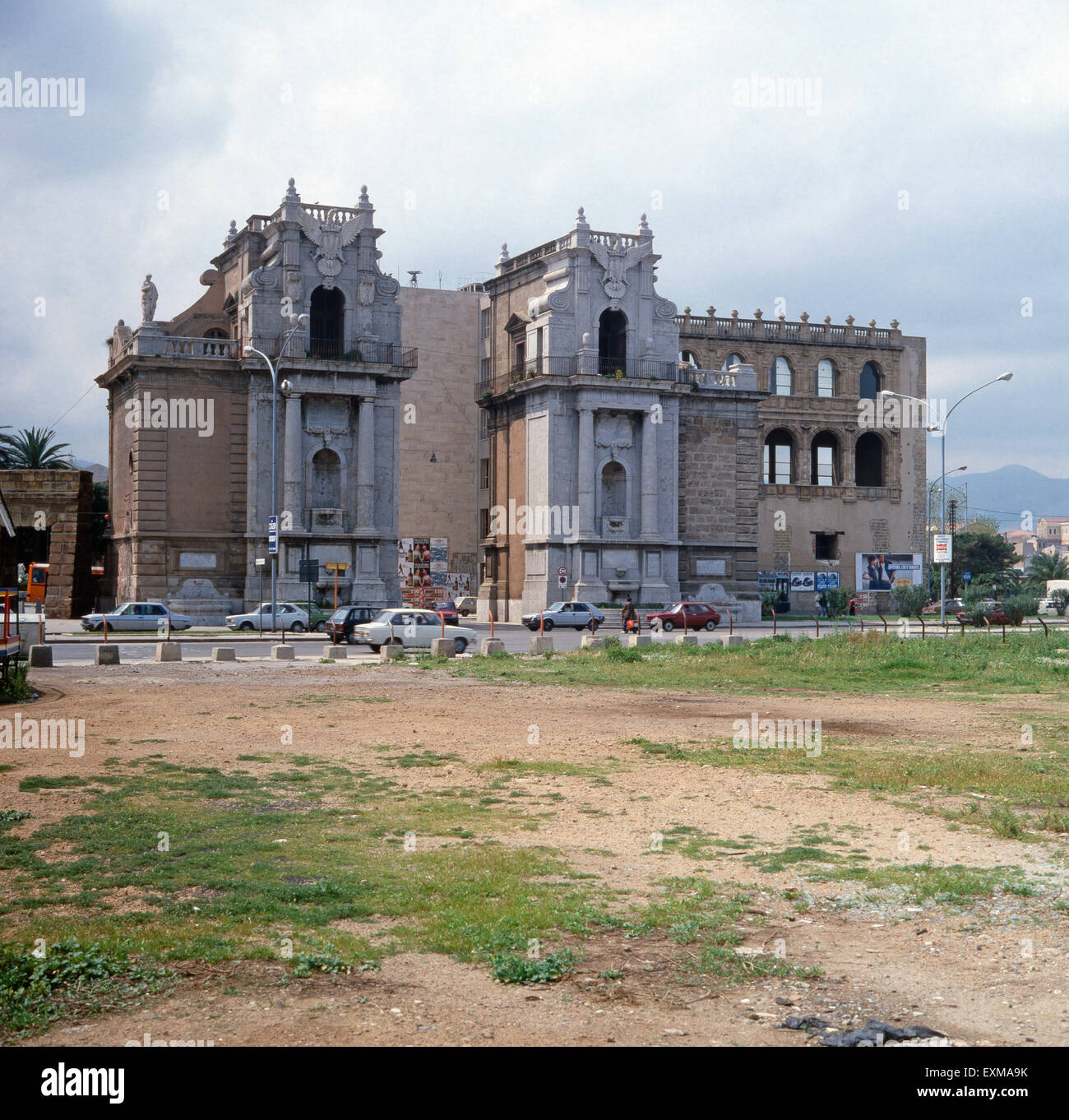 Die Porta Felice von Palermo, sicilia, Italie 1970 er Jahre. La Porta Felice de Palerme, Sicile, Italie 1970. Banque D'Images