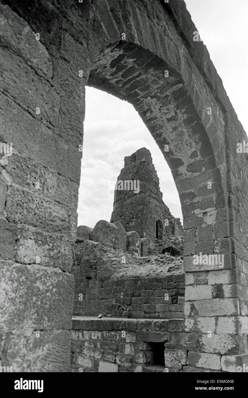 fort de Daulatabad ; fort de Deogiri ; fort de Deagiri ; fort de Deogiri ; fort de Daulatabad ; Aurangabad ; Maharashtra ; Inde ; Asie ; ancienne image des années 1900 Banque D'Images