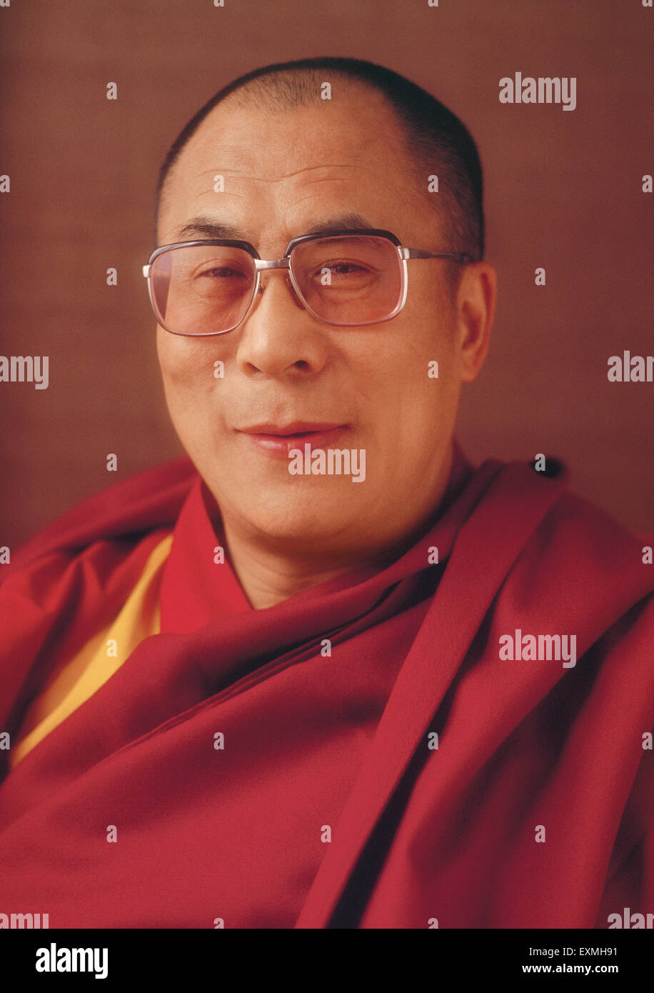 Plus haut chef spirituel du tibet Banque de photographies et d’images à haute résolution Alamy Plus haut chef spirituel du tibet Banque de photographies et d’images à haute résolution Alamy