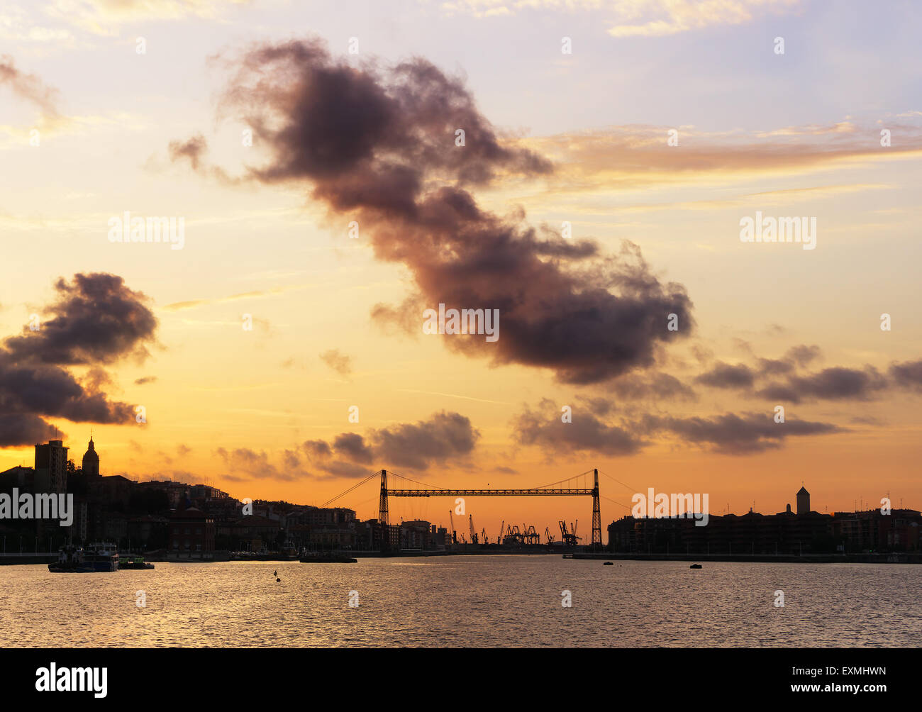 Pont suspendu de Biscaye au coucher du soleil Banque D'Images