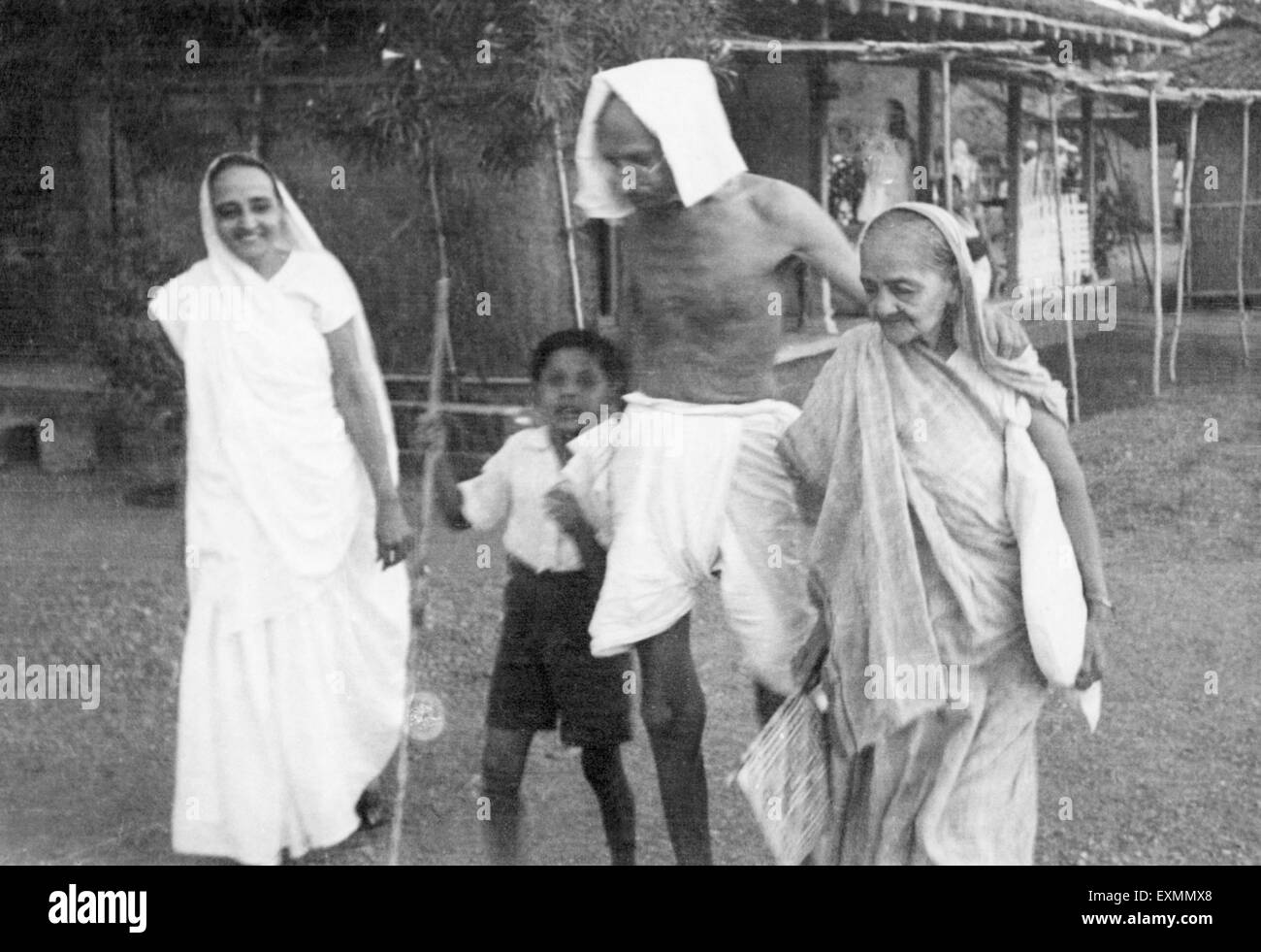 Mahatma Gandhi et à Kasturba Gandhi Ashram Sevagram Inde 1942 Banque D'Images