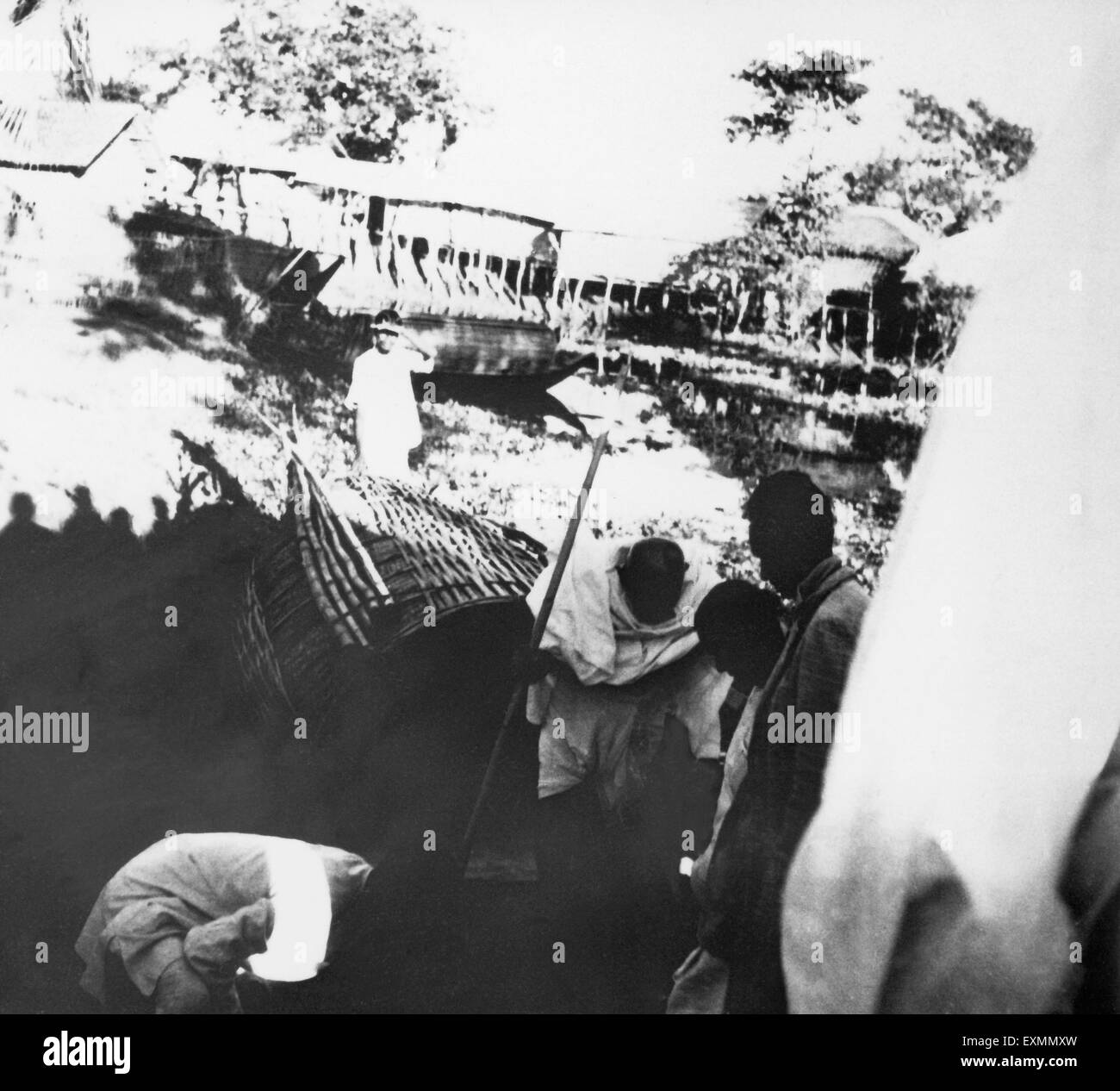 Mahatma Gandhi riot Noakhali du Bengale oriental Inde 1946 Banque D'Images