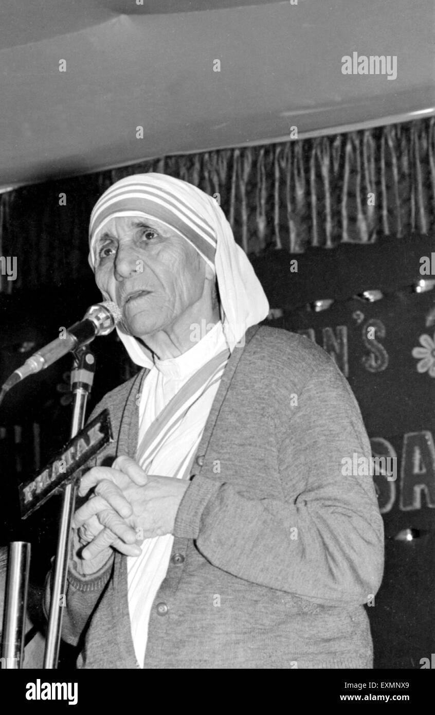 La bienheureuse Mère Teresa de Calcutta née Agnes Gonxha Bojaxhiu communément connu sous le nom de Mère Teresa de Calcutta était un Indien d'origine religieuse catholique. Banque D'Images