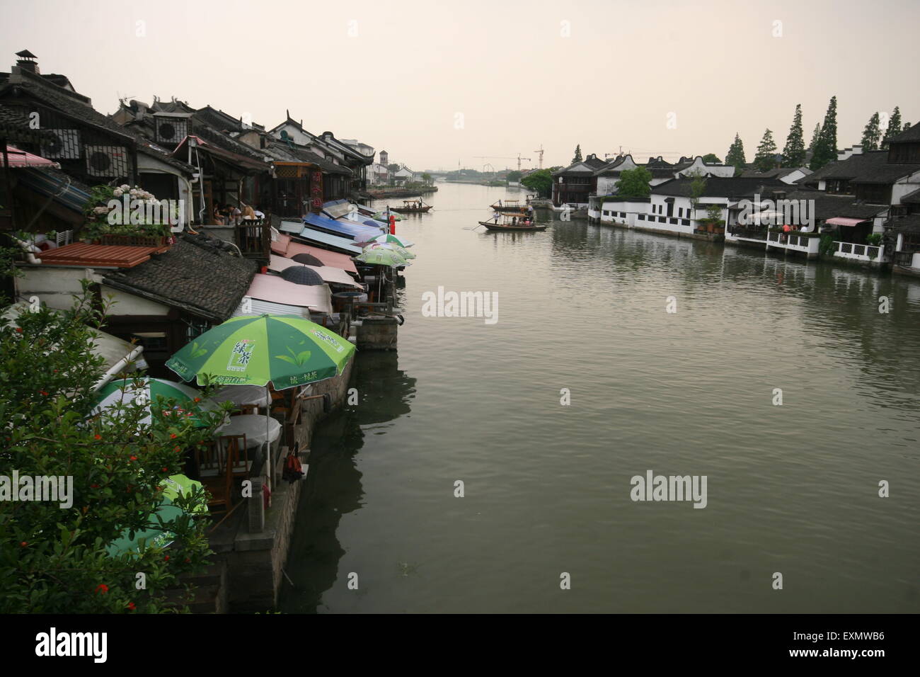 Sur les rives de Zhujiajao, Chine Banque D'Images