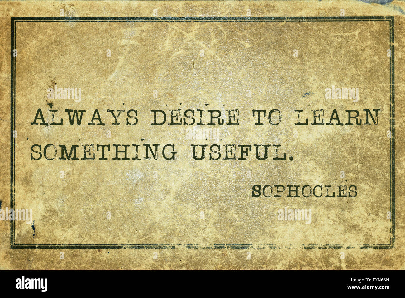Désir de toujours apprendre quelque chose d'utile - philosophe grec Sophocle citer imprimé sur carton vintage grunge Banque D'Images