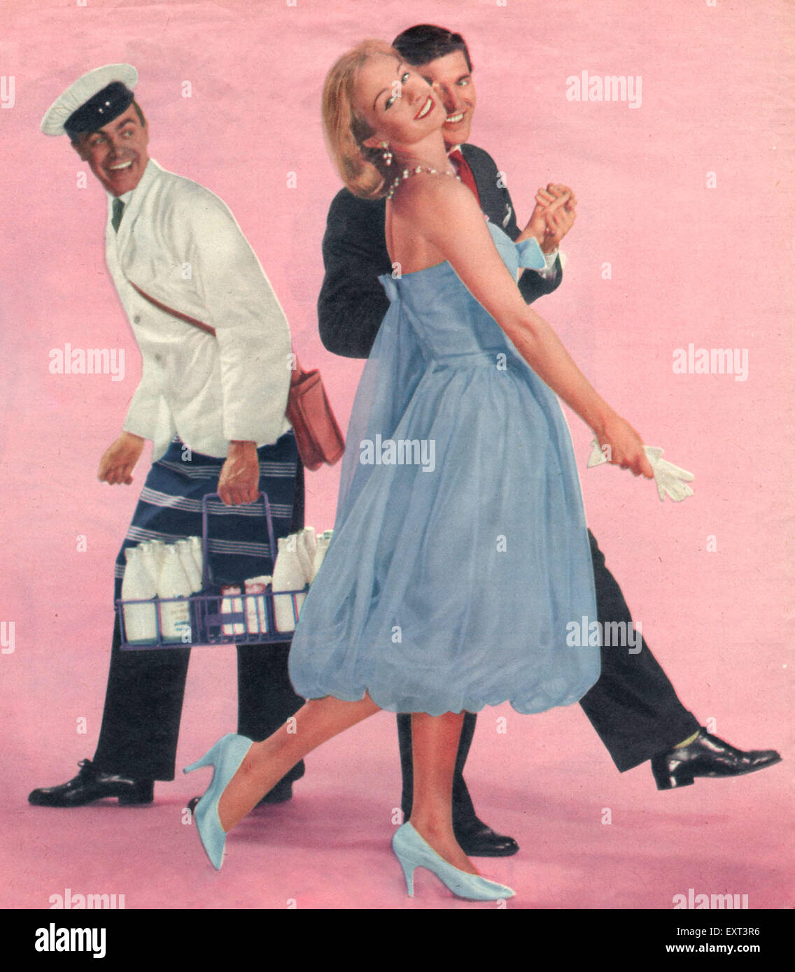 1960 UK de retour d'une nuit à l'extérieur de la plaque Magazine Banque D'Images