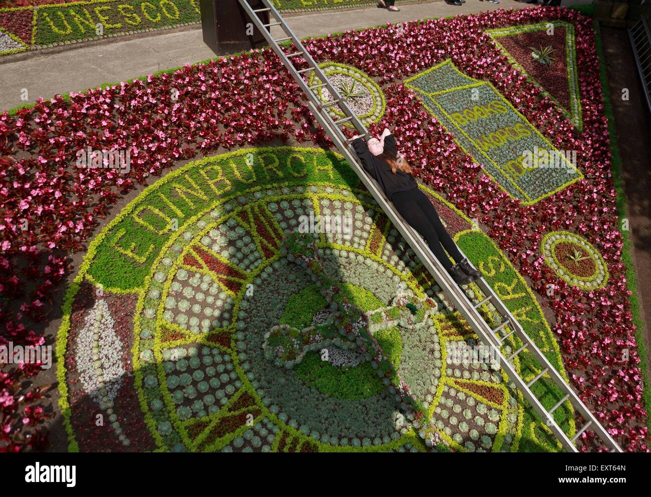 Edinburgh UK. 16 juillet. Horloge florale célèbre, qui fête cette année dix ans d'Edimbourg comme Ville UNESCO de la littérature. Édimbourg. Photo Jillian Denney. Pako Mera/Alamy Live News Banque D'Images