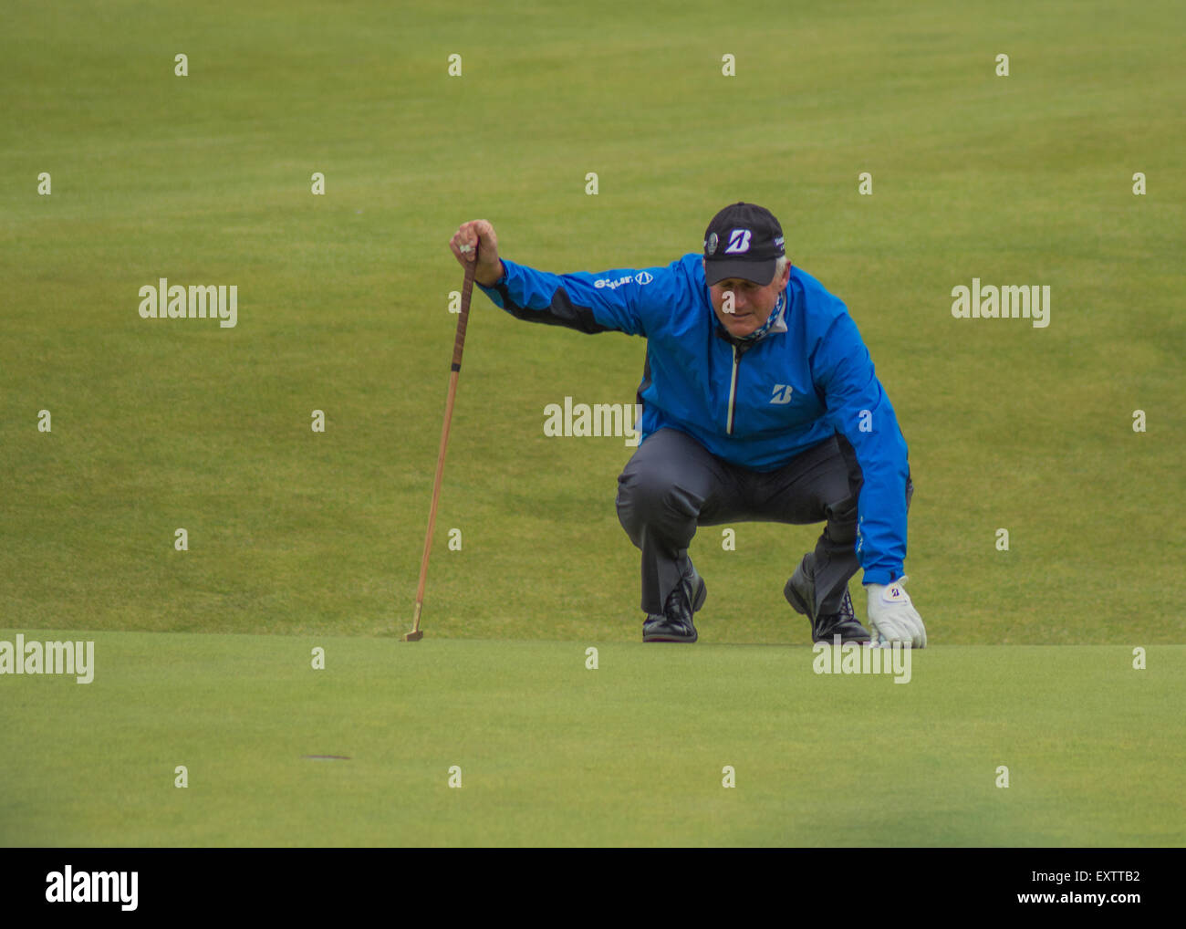 St Andrews, Fife, Scotland, UK. 16 juillet, 2015. Sandy Lyle sur le 18ème green dans le premier tour de l'Open de golf Britannique 144e, St Andrews, Fife, Scotland, UK. 16/07/2015 Credit : Kirsty Robson/Alamy Live News Banque D'Images