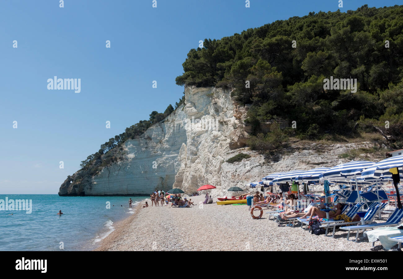 Vieste Gargano Pouilles Pouilles plage Italie EU Banque D'Images