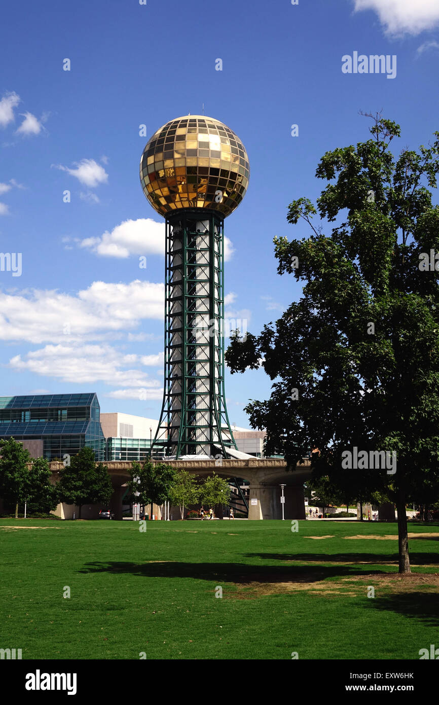 L'Également Sunsphere, dans World's Fair Park, centre-ville de Knoxville, Tennessee Banque D'Images
