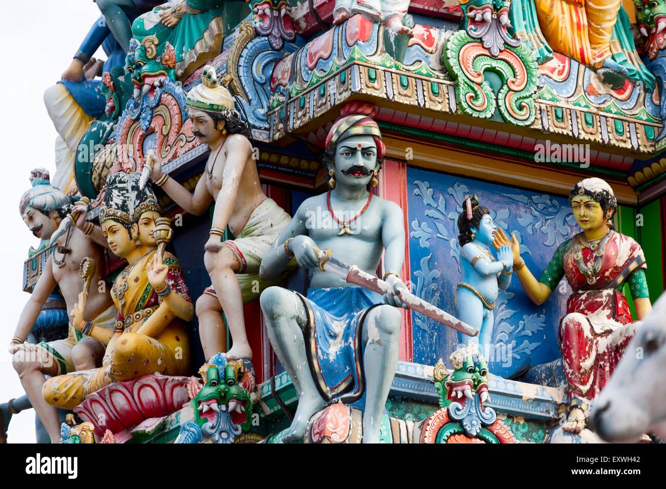 Statues, le Temple Sri Mariamman, Singapour, l'Asie Banque D'Images