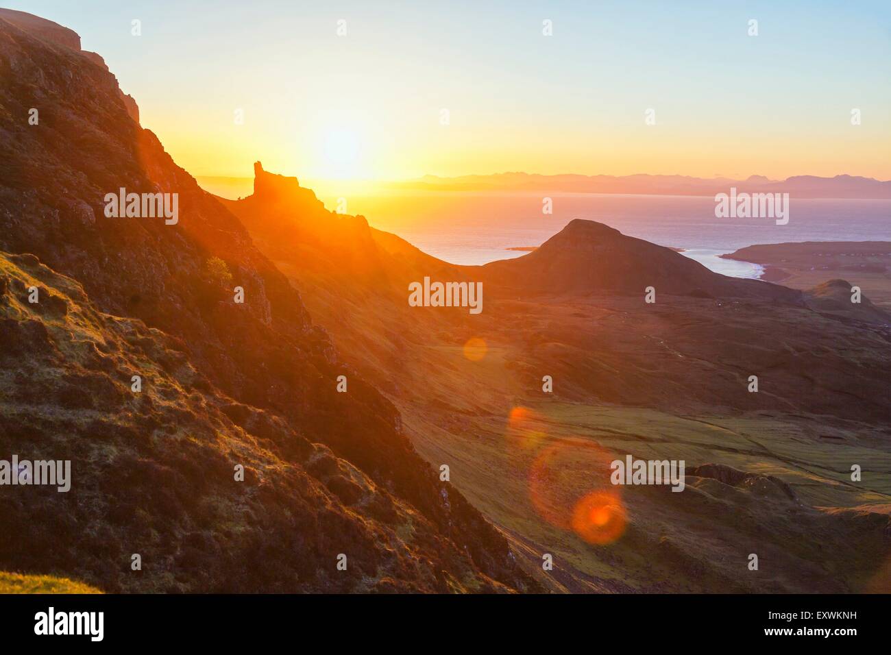 Lever du soleil à Quiraing, île de Skye, Écosse Banque D'Images