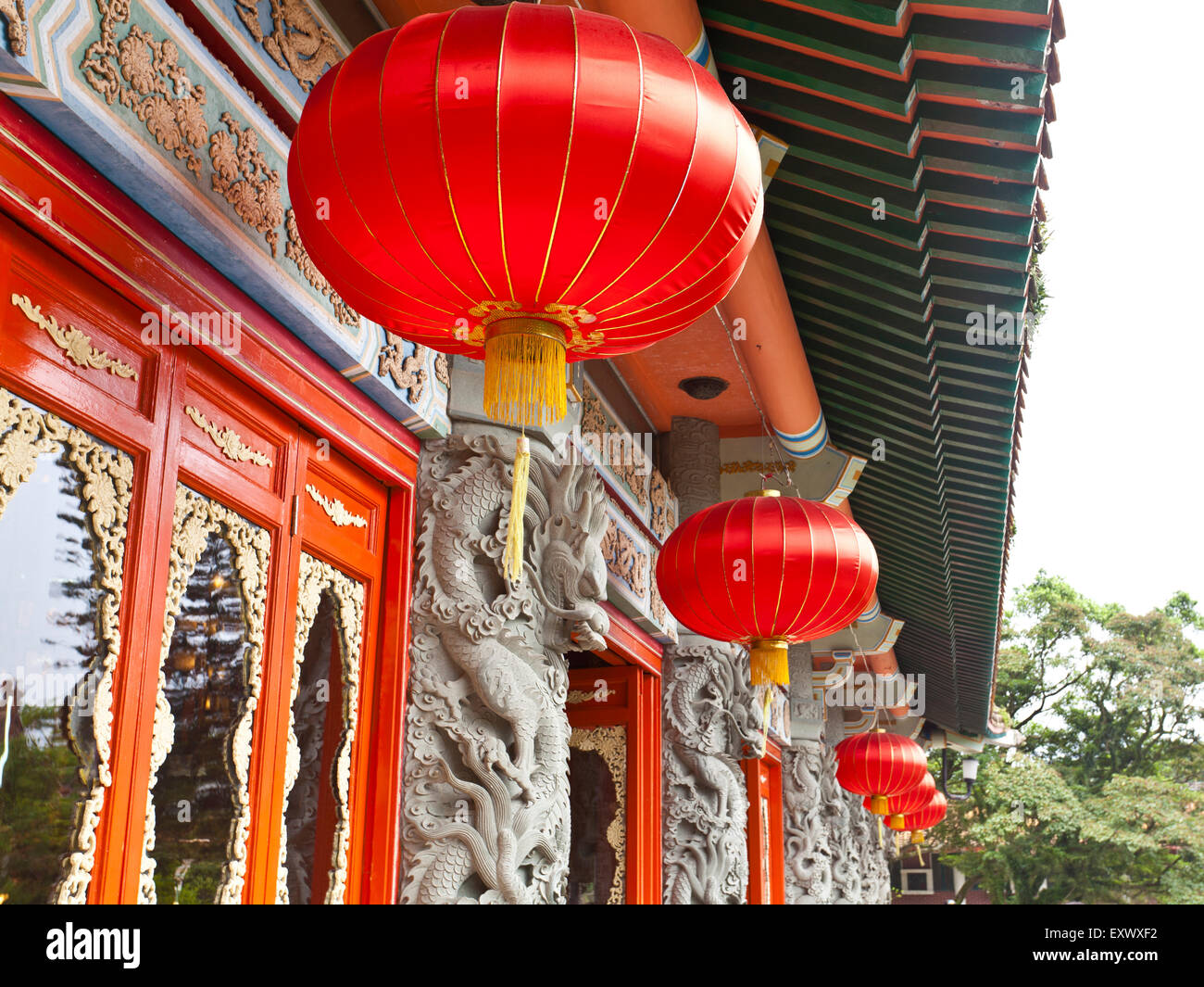 Lanternes chinoises traditionnelles Photo Stock - Alamy
