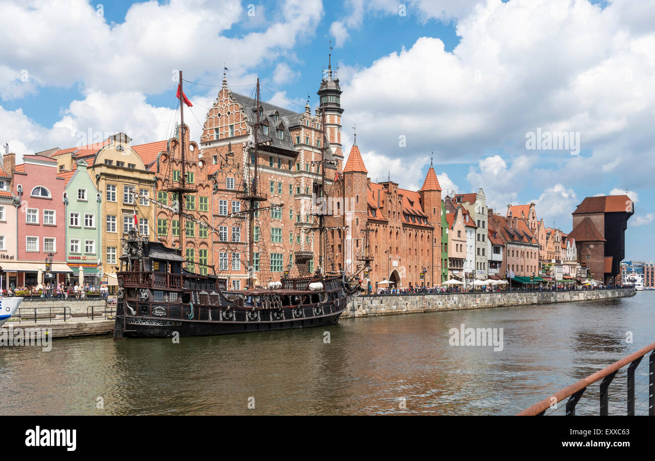 Gdansk, Pologne, Europe - Vieille Ville et le fleuve Motlawa Banque D'Images