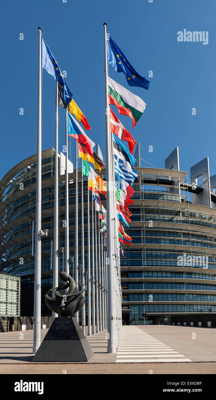 Le bâtiment du Parlement européen porte d'entrée à Strasbourg, France, Europe Banque D'Images