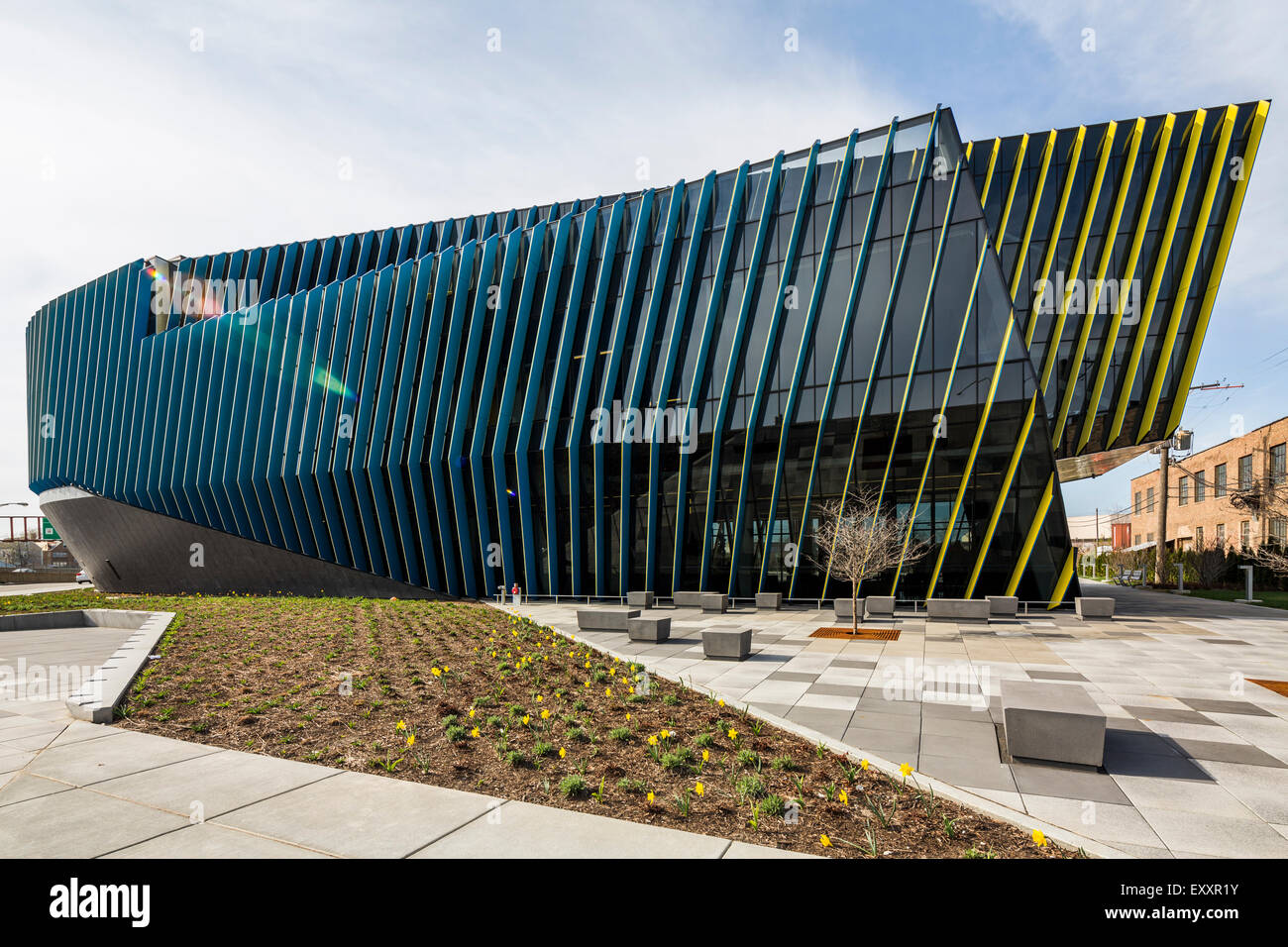 L'extérieur, El Centro, campus urbain Northeastern Illinois University, Avondale, Chicago, Illinois, États-Unis Banque D'Images